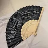 Corazón y daga